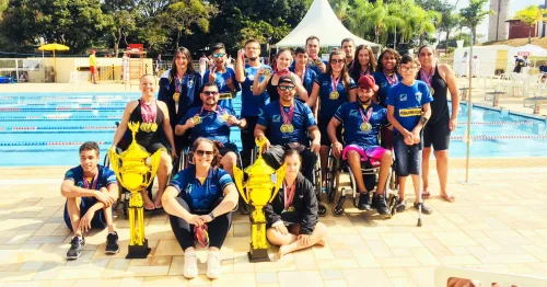 Momentos da equipe de natao paralmpica da ABDA em 2018