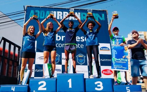 ABDA Urban Run leva milhares para av. Get�lio Vargas