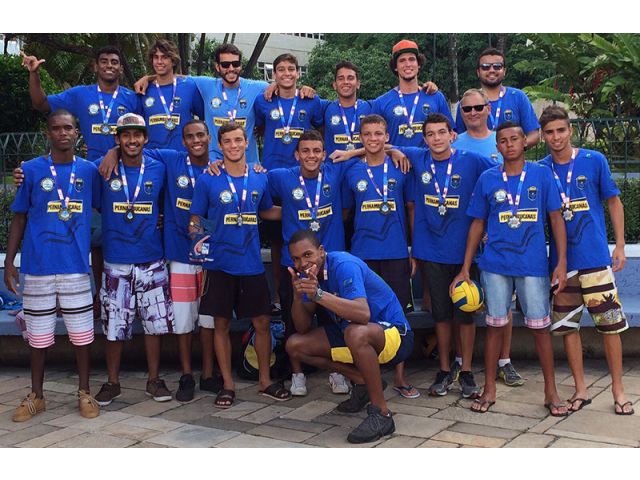 Equipe sub-19 masculina da ABDA traz medalha indita para Bauru