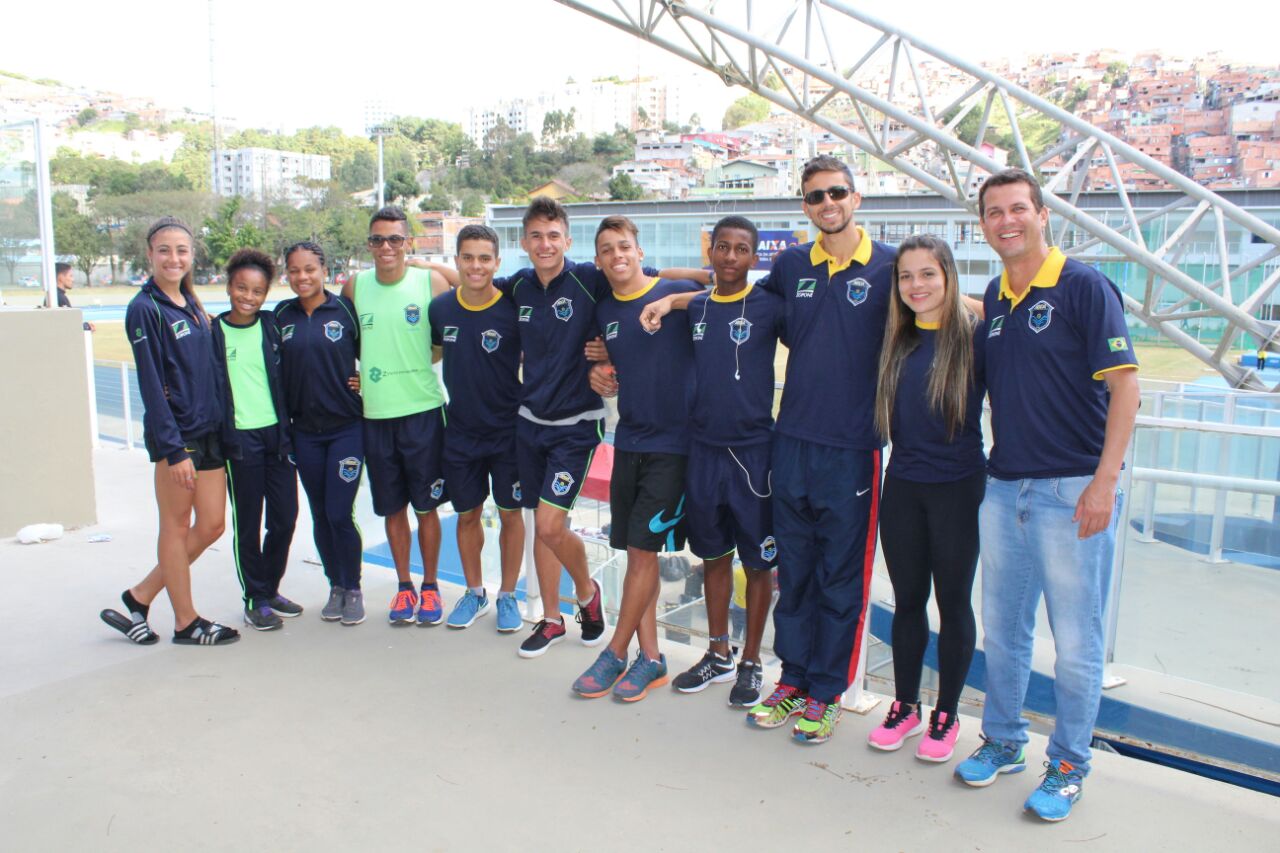 Atleta da ABDA fatura ouro nos 5.000m no Estadual Adulto de Atletismo