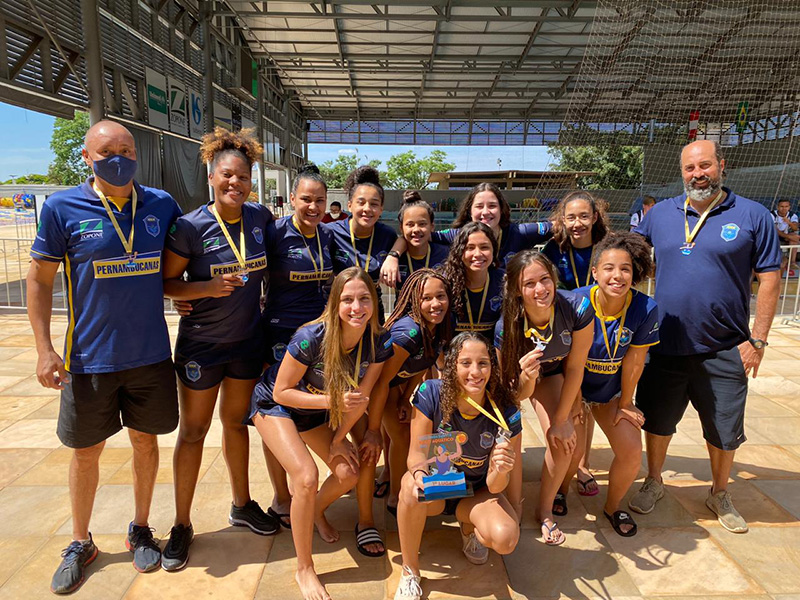 Time campeo da Copa Unio Sub-18 feminino