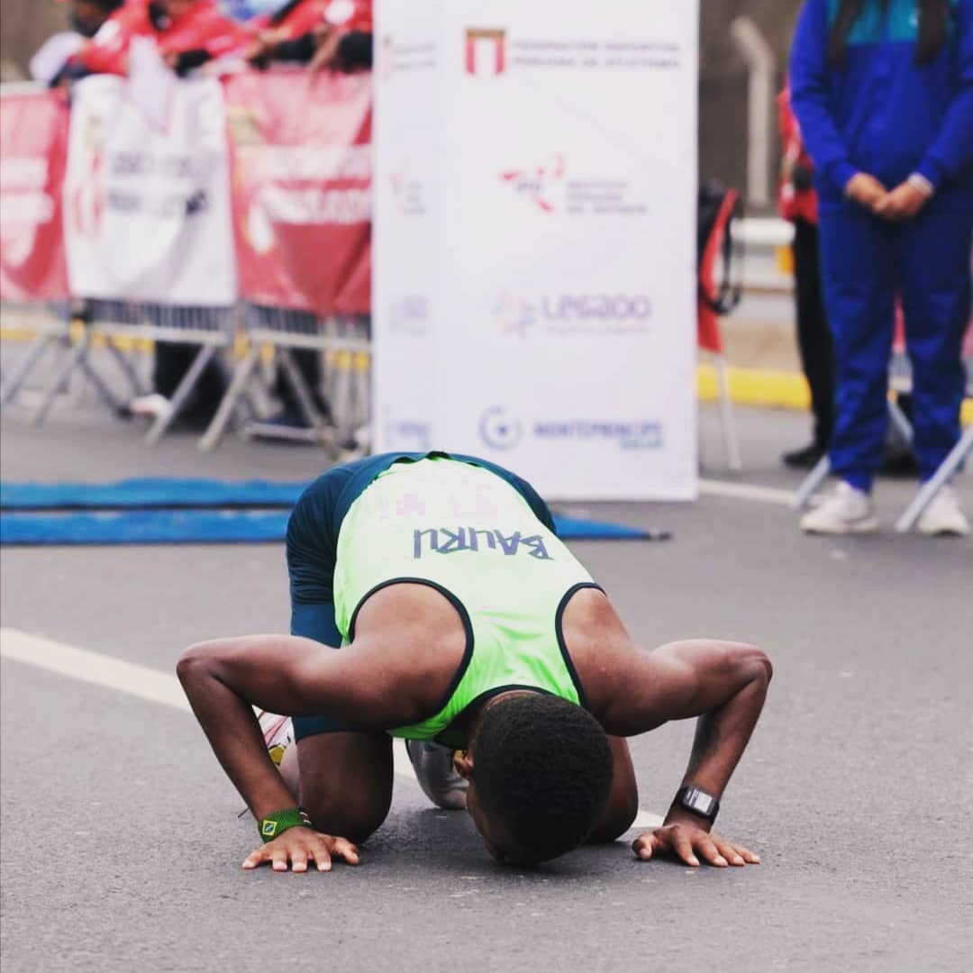 Daniel Nascimento vence a Maratona de Lima