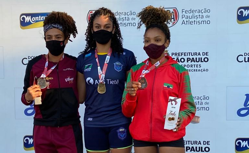 Ana Beatriz Aureliano da Silva - medalha de ouro no salto em altura - 1,68m