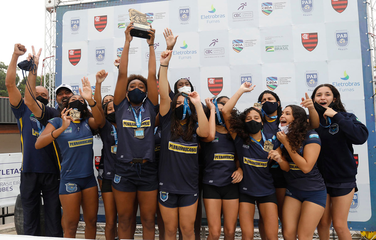 Mourão Team conquista 12 troféus e o título de melhor Equipe no