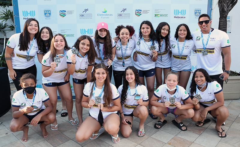 Time Hpica sub-14 feminino, vice-campeo brasileiro 2021