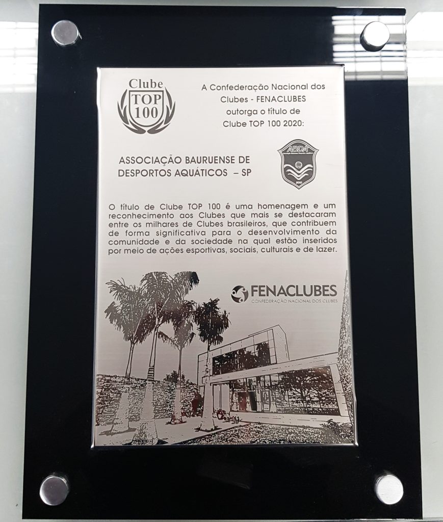 A belssima placa ser instalada em uma parede da Arena ABDA