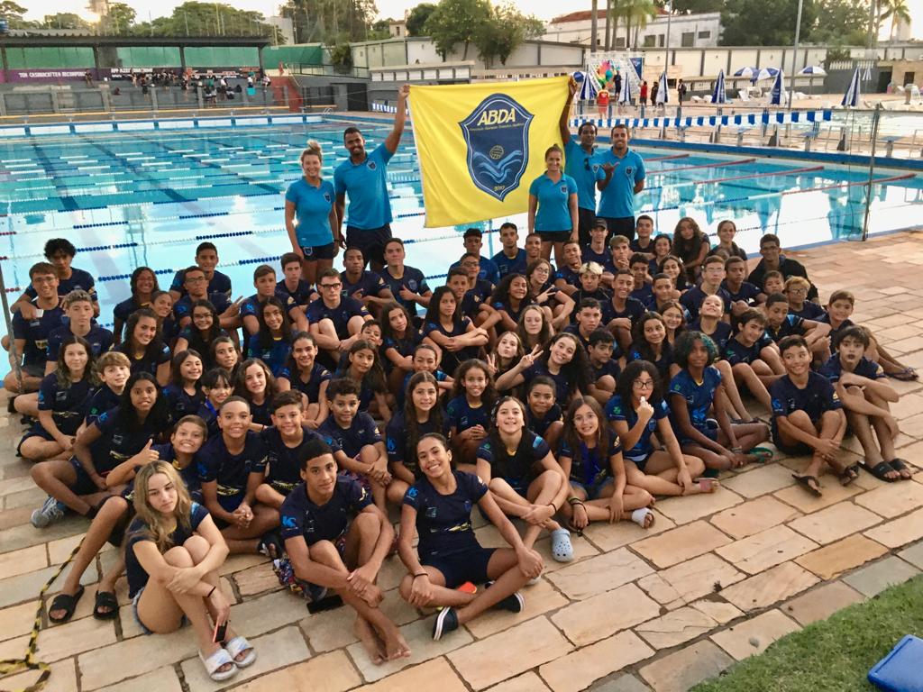 ABDA traz 234 medalhas do 2 Torneio Regional de Natao em Marlia