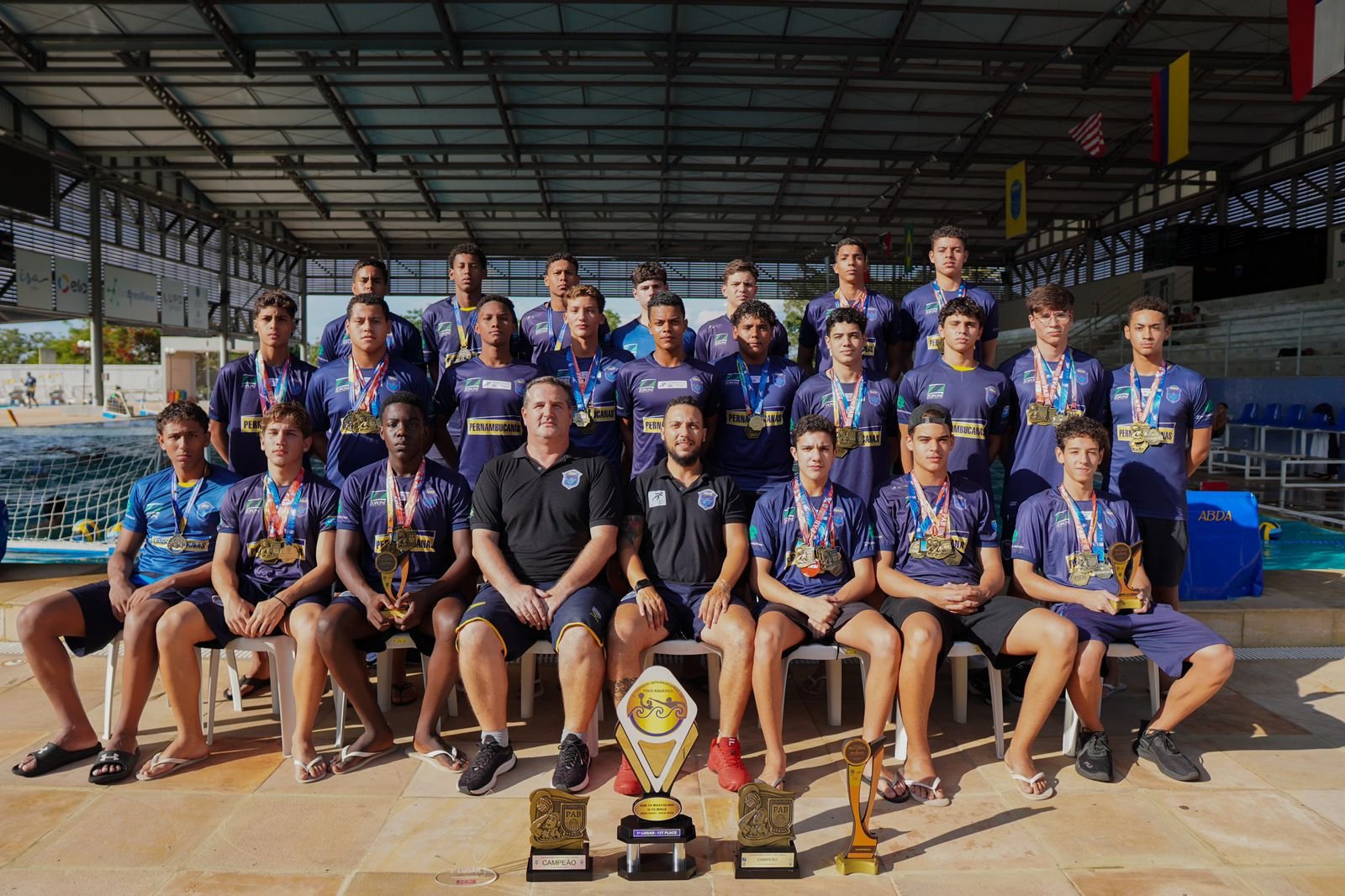 Equipe sub-17 de polo aqutico masculino far treinos e torneio na Espanha