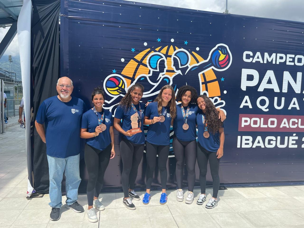 Com 5 atletas da ABDA, Brasil  bronze na Copa PanAm Aquatics