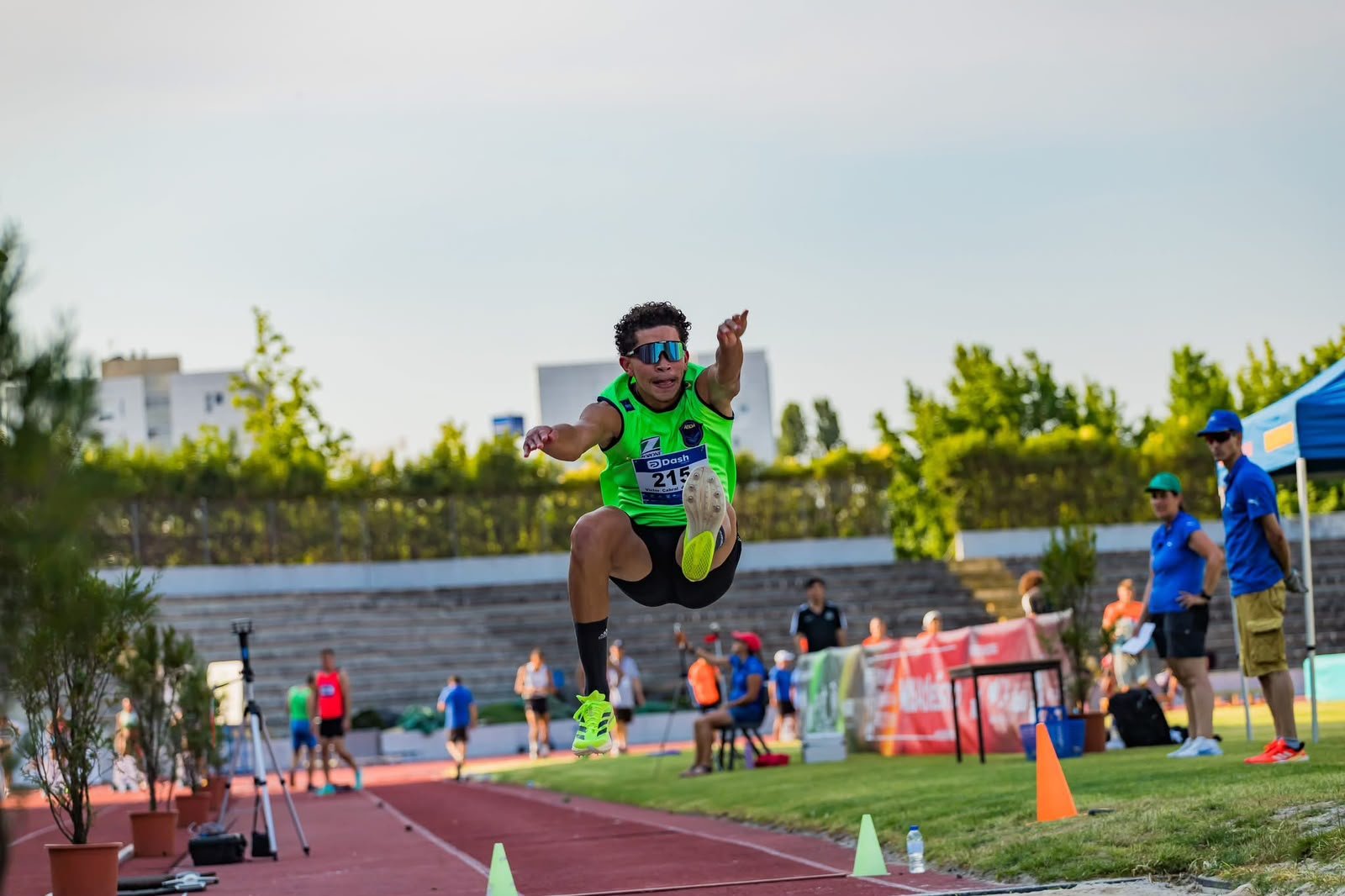 Victor Ramos encerra temporada europeia e foca prepara��o para Trof�u Brasil de Atletismo