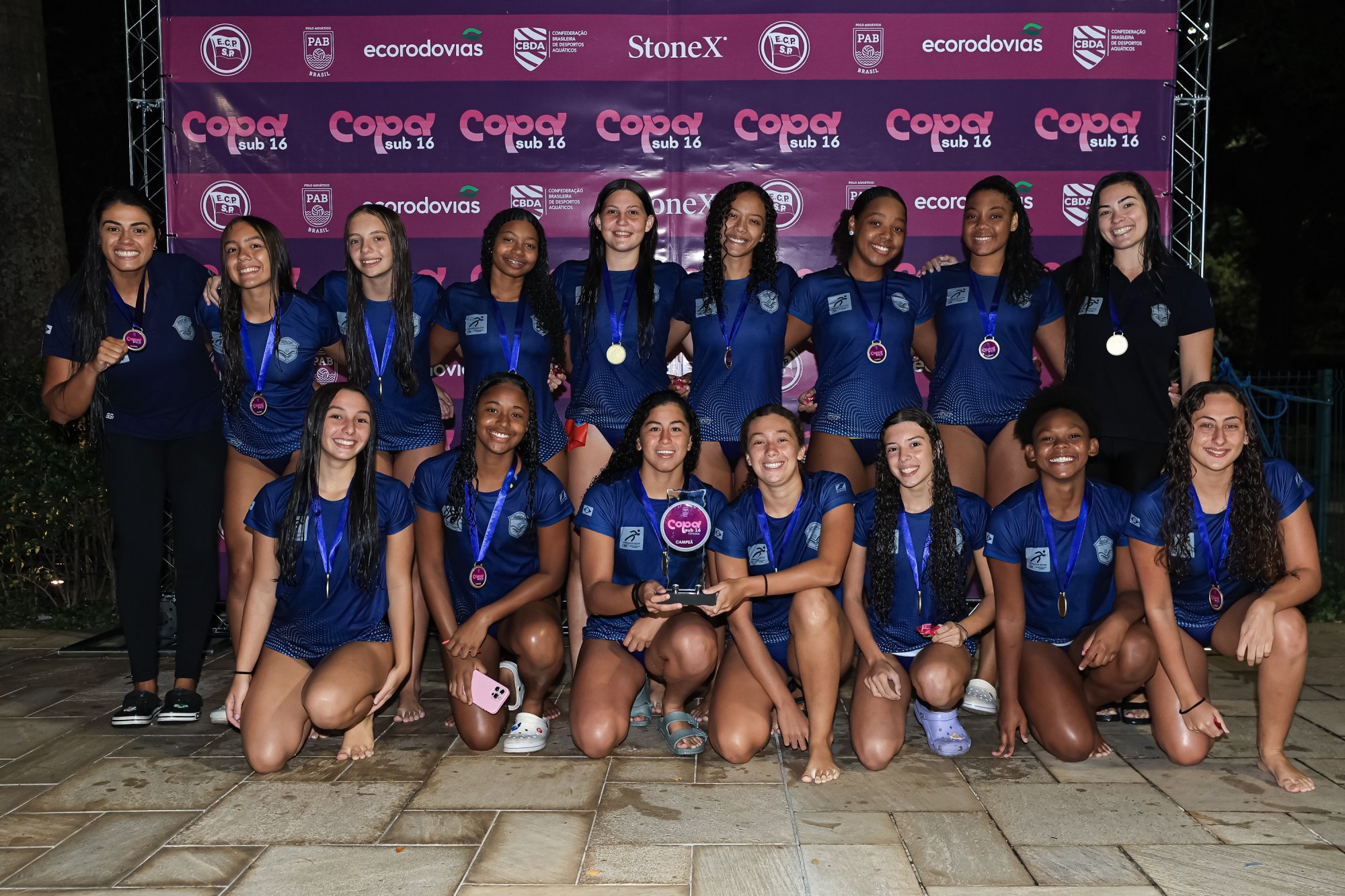 Invicta, ABDA � tricampe� da Copa Sub-16 de polo aqu�tico feminino