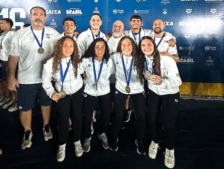 Com 10 da ABDA, Brasil � campe�o Sul-Americano Sub-16 masculino e feminino