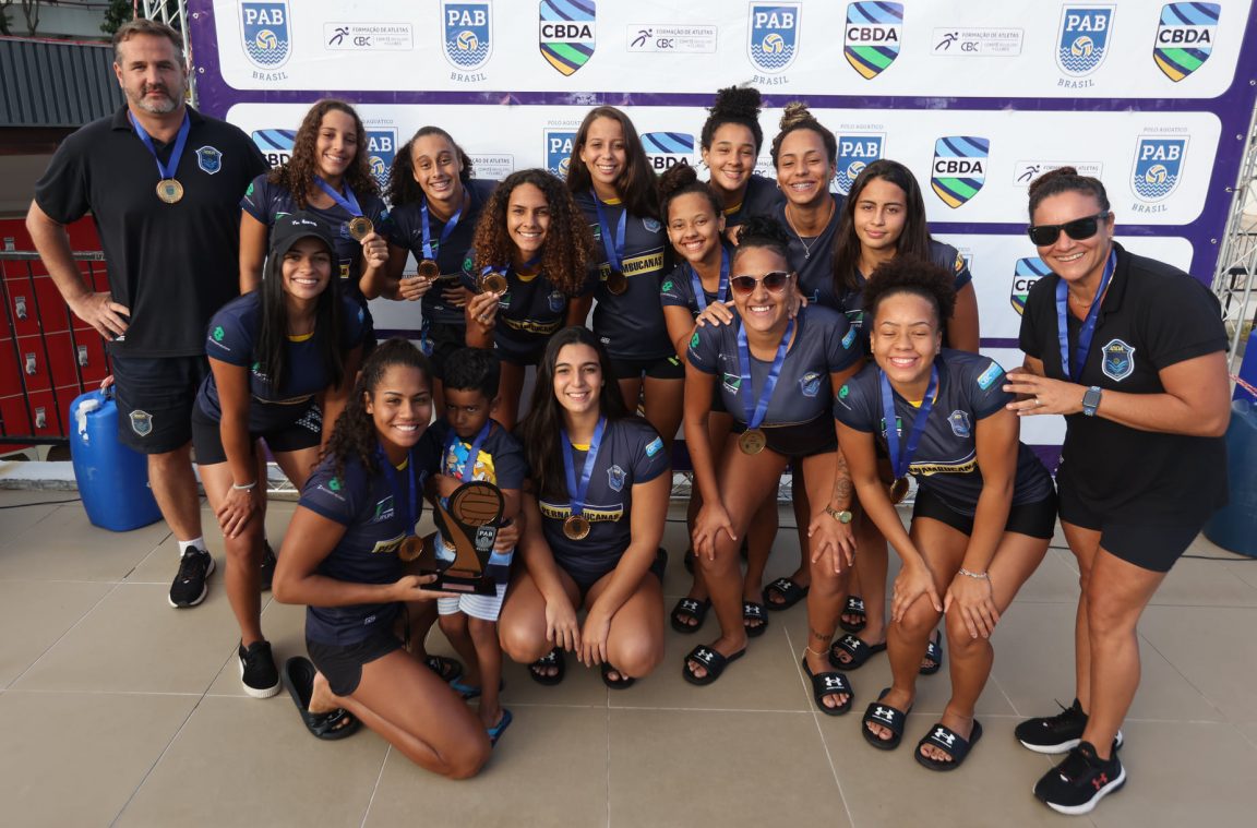 ABDA  bronze no Brasil Open de polo aqutico feminino